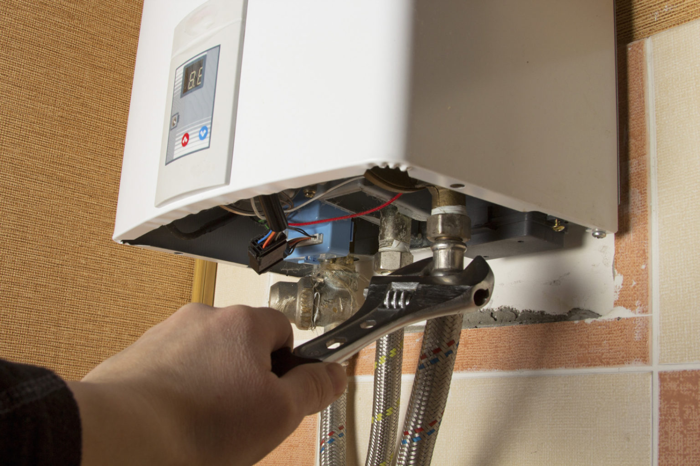 How Tankless Water Heaters Can Save You Money on Energy Bills